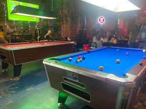 Table de billard snooker commerciale américaine de quatrième génération en bois massif avec poches en cuir véritable et rails en acier, table de billard pour la maison - Product Image 3