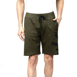 Pantalones cortos informales de diseño personalizado para hombre, tejido ligero transpirable con bolsillos, proveedor mayorista - Product Image 1