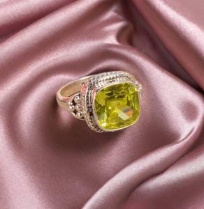 Bague en péridot, pierre précieuse, argent sterling 925, fabrication artisanale, pierre de naissance d'août, bijoux élégants, cadeau pour femme, design bohème - Product Image 5