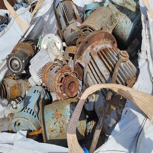 Electric Motor Scrap Metal Scrap in Stock Electronic Grade HMS <b>for</b> <b>Cars</b> Featuring Lead Copper Iron Brass Aluminum Steel - Product Image 4