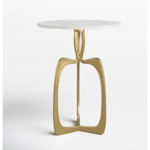 Mesa auxiliar de metal de alambre de acero de color dorado al por mayor, diseño moderno, decoración del hogar, estilista recién llegado, uso en el salón - Product Image 3