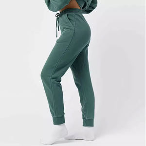 กางเกงวอร์มขายดี คุณภาพสูง สีเขียว สำหรับผู้หญิง ไซส์ XL รับสกรีนโลโก้ ปักลาย กระเป๋าข้างแบบยางยืด สีพื้นเรียบ - Product Image 3