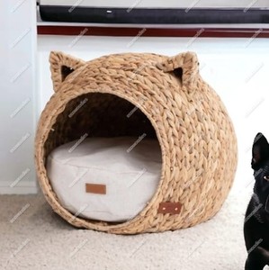 Professional Manufacturer Oval Shaped Water Hyacinth Pet House for CatCrafted Cushioned Crib Cozy Interior for Pet - Product Image 3