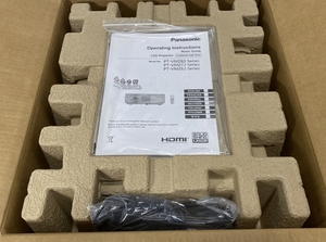 Proyector 3LCD WUXGA de 8000 Lúmenes PT-VMZ82 Nuevo de QuickSales - Product Image 6