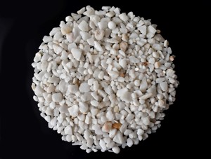 Meilleures paillettes d'agate blanche en gros 1kg, mini-cristaux naturels polis pour la guérison, écologiques, décoration Feng Shui pour la maison - Product Image 6