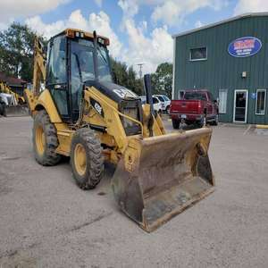 Reconditionné pour des actions de pelle de chargeur d'excavatrice du chat 420E 4x4 aujourd'hui de basses heures de fonctionnement - Product Image 5