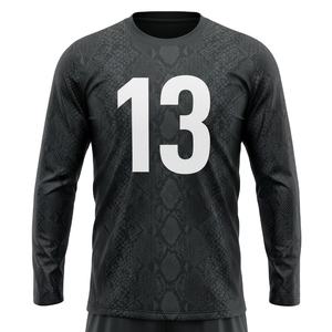 Ensemble d'uniformes de football personnalisés noirs à manches longues, 100 % polyester, maillot et short de football par sublimation, tenues d'entraînement pour hommes - Product Image 4