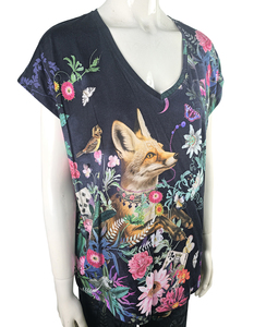 Camiseta de diseño personalizado con estampado digital nuevo y elegante de calidad superior para mujer 220 GSM Algodón puro directo al por mayor del proveedor BD - Product Image 2