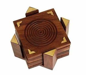 Sous-verres élégants en bois pour tables à manger et décoration intérieure disponibles à l'exportation - Product Image 2