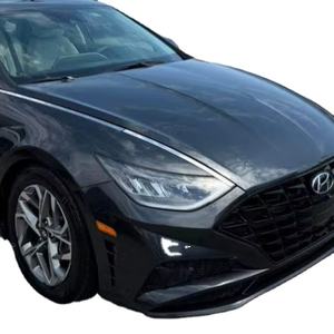 Hyundai Sonata SEL berline 4 portes, 2021, bien entretenue et propre - Product Image 1
