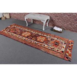 Tapis turc vintage 2,8x8,8 pi (85x267 cm), Kilim rouge avec motifs de plantes et d'arbres - Product Image 2