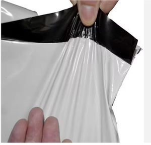 Sacs d'expédition en polyéthylène écologiques imprimés avec logo personnalisé pour vêtements - Product Image 4