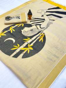 ผ้าส่าหรีเนื้อผ้าทิชชูสีทองแบบเคอร์เรล่า พร้อมพัลลูสวยงามและลายจาร์ลาร์ ผ้าส่าหรีสำหรับผู้หญิง ผลิตในอินเดีย มีสินค้าพร้อมส่ง - Product Image 3