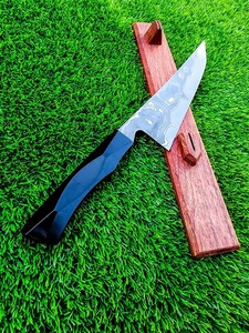 Couteau de chef en acier au carbone fait à la main Magnifiquement conçu et facile à saisir Couteaux de survie en cuir de qualité - Product Image 2