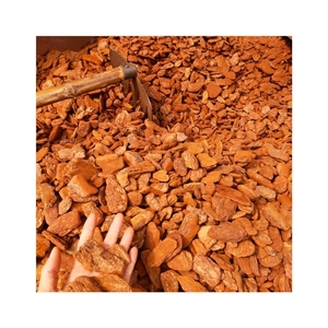 Écorce de pin disponible pour les projets de paillage à haut volume et matériau botanique pur pour l'ingénierie environnementale durable - Product Image 2