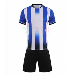 Uniforme de Fútbol Personalizable en Colores de Última Moda, Tallas Grandes, Alta Calidad, Secado Rápido, Transpirable para Hombre, Venta al Por Mayor 2026, Precio Razonable - Product Image 1
