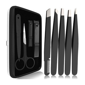 M.A SIDDIQUE INTERNATIONAL Juego de pinzas profesionales de acero inoxidable Cortaúñas 9PCS con recortador de uñas Estuche de viaje de cuero - Product Image 1