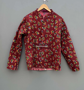 Chaqueta Kantha de seda de la mejor calidad para mujer, abrigo corto de retales, Reversible, hecha a mano - Product Image 2