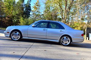 MERCEDES-BENZ E55 AMG 2000 USADO, Volante a la Izquierda/Derecha - Product Image 3