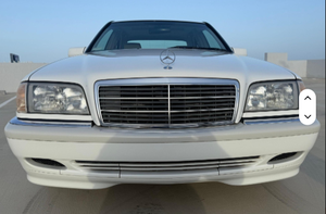 Mercedes-Benz C230 Kompressor berline d'occasion abordable de 1999, sans réserve, 1 propriétaire, 4 cylindres suralimentés - Product Image 6