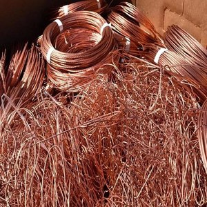 Chatarra de alambre de cobre desnudo brillante-99.9% pureza, reciclado para refinación industrial - Product Image 3
