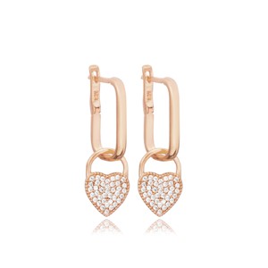 Boucles d'oreilles pendantes en forme de cœur avec pierre CZ au design minimaliste, fabrication artisanale turque, bijoux en argent sterling 925 en gros - Product Image 2