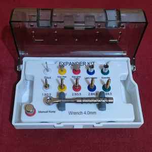 Kit de instrumentos de cirugía de implante Dental autoclavable, fuente de alimentación Manual, caja de trinquete de expansión ósea, accesorios de taladro Dental - Product Image 2