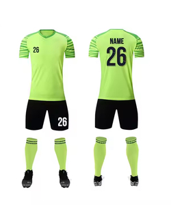 Uniforme de fútbol de calidad premium para hombres, equipo de entrenamiento de equipo deportivo hecho en Pakistán - Product Image 4