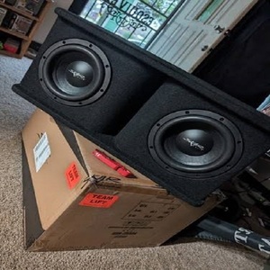 Caisse de subwoofer ventilée de qualité supérieure, nouvelle, Skar Audio, double 8 pouces, 1400 W, série SDR |   SDR-2X8D4 - Product Image 3