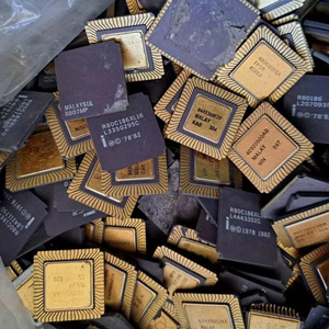 CPU SCRAP Ferraille de processeur en céramique avec broches en or CPU Or RAM à vendre-Produits recyclables Modèle TREW53 - Product Image 1