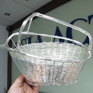 Porte-vin, panier à vin, panier en métal, porte-vin plaqué argent - Product Image 3