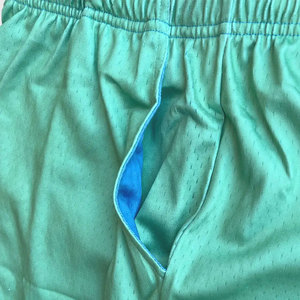 Short en maille de haute qualité avec logo imprimé personnalisé Short en maille respirant à séchage rapide pour la vente en ligne - Product Image 5