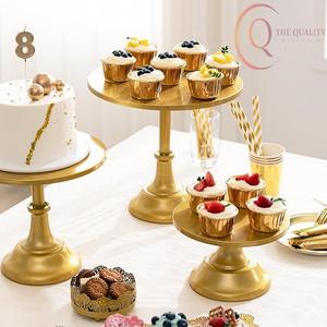 Base para Pastel de Metal de Alta Gama con Base Estable, Ideal para Pasteleros Profesionales y Exhibiciones de Celebración - Product Image 4