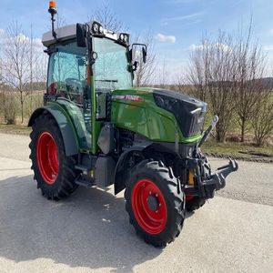 Venta caliente 2024 FENDT Tractor Modelo 500HP Multifuncional 4WD con Vario 1050 716 724 Ruedas Precio - Product Image 4