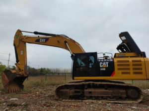 Excavatrice sur chenilles Caterpillar 349E utilisée en Offre Spéciale aux États-Unis Les composants principaux incluent le moteur - Product Image 2