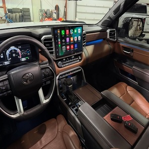 Toyota Tundra CrewMax Híbrida 4WD 2024 en Alta Demanda - Product Image 3