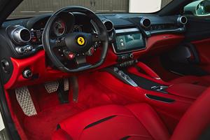 Ferrari GTC4Lusso Plus 2019 Usado en Buen Estado, Sin Accidentes, Volante a la Izquierda/Derecha - Product Image 4