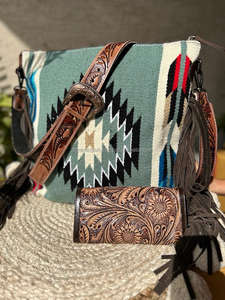 Nouvelle mode couverture de selle en cuir usiné à la main sac à main à pompons portefeuille floral en cuir sculpté à la main élégant ensemble combiné pour femmes - Product Image 4