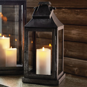 Bougeoir vintage en fer galvanisé, verre et métal, lanterne et pot, pilier décoratif de Noël pour la maison et le jardin. - Product Image 3