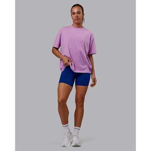 เสื้อยืดโอเวอร์ไซส์สำหรับผู้หญิงไซส์ใหญ่-สีม่วงอ่อน-สีขาว FLXCotton Go-To - Product Image 2