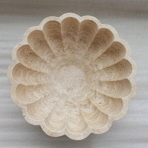 Cuenco Decorativo de Piedra Natural Personalizado, Diseño Tradicional Tallado en Travertino Beige con Forma de Flor Festoneada para Uso en Hoteles - Product Image 5