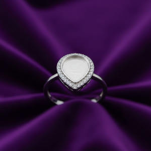 Bague de luxe en argent sterling 925 massif avec pierre en oxyde de zirconium blanc, forme poire, taille 7x9 mm, pour la décoration artistique, le lait maternel, les mariages et les fêtes - Product Image 2