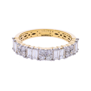 Elegante Anillo de Eternidad Clásico de Diamantes Naturales con Baño de Rodio en Oro de 14K, Corte Redondo para Mujer - Product Image 1