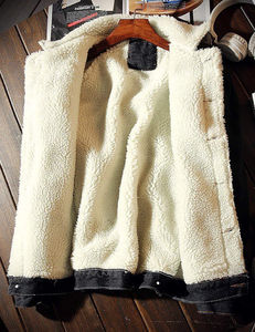 Veste en jean pour hommes en gros, logo personnalisé, style streetwear, lavage vintage, OEM/ODM disponible, vestes en jean pour hommes - Product Image 6