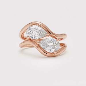 Bague pour femme en or blanc/rose/jaune 14 carats plaqué rhodium, sertie de diamants de laboratoire taille poire, certifiée IGI, design Toi et Moi - Product Image 1