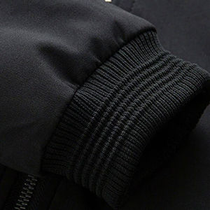 Chaqueta de bombardero para hombre de color personalizado para exteriores, chaqueta de bombardero estampada con logotipo personalizado de tela cómoda y ligera barata - Product Image 4