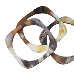 กำไลข้อมือเขาควายหลายตัวทรงหกเหลี่ยมสินค้าคุณภาพสูง - Product Image 1