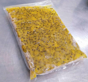 Purée de fruit de la passion concentrée biologique surgelée IQF en vrac du Vietnam - Product Image 6