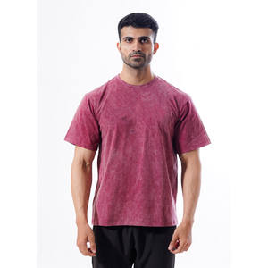 Fabricant de t-shirt graphique personnalisé avec logo imprimé numériquement T-shirt délavé à l'acide T-shirt en coton lourd T-shirt surdimensionné pour hommes - Product Image 1