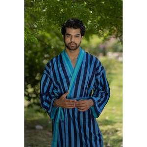 Robe de chambre unisexe en pur coton style bohème pour homme, peignoir de luxe à motifs géométriques, coupe décontractée, en polaire réversible, idéal pour l'été - Product Image 1